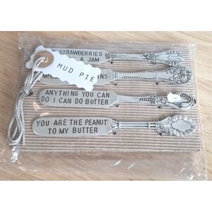 Mud Pie Circa Spreading Knife Set of 4 Stainless Steel Kitchen Utensils NWT